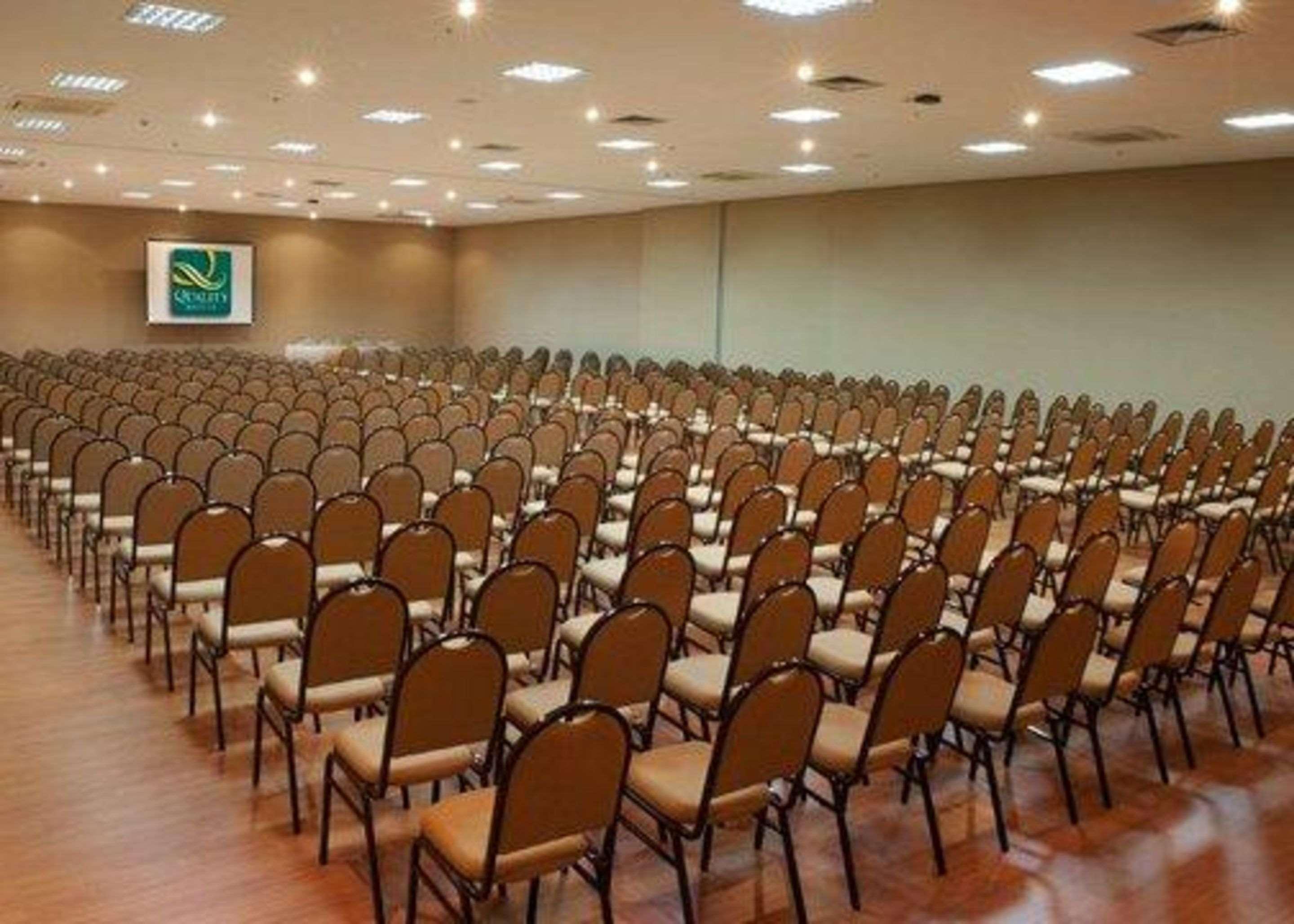 Quality Hotel Manaus Buitenkant foto